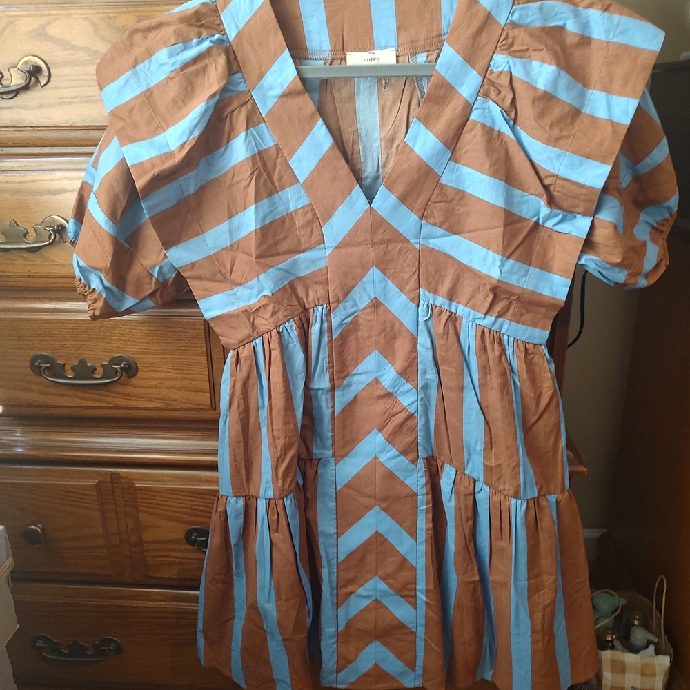 Entro Women's Small Blue and Brown Short Sleeve Dress